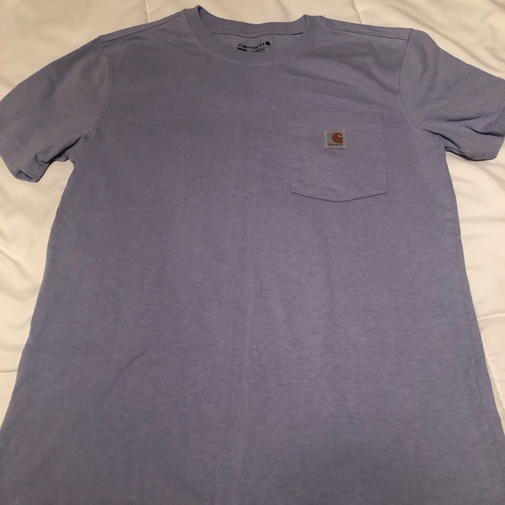 Light purple women’s carhartt small (4-6) pocket tee